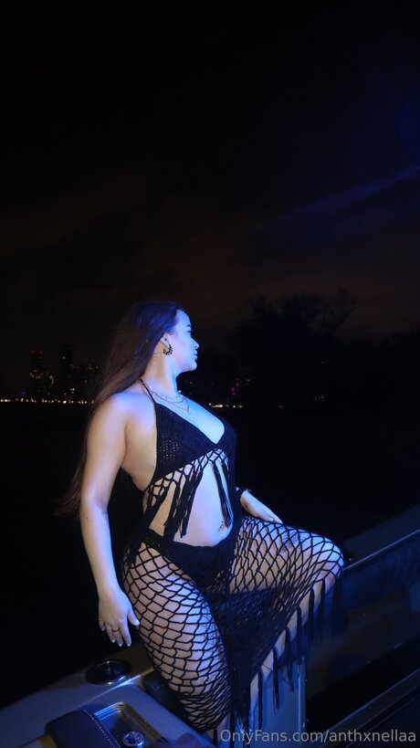 Anthxnellaa