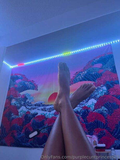 Purplecuntprincess25