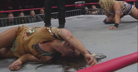 Mickie James