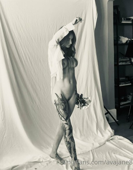 Avajane8