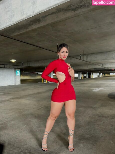 Maricel Freire Hotwife