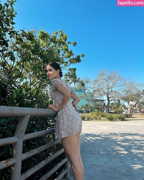 Maricel Freire Hotwife