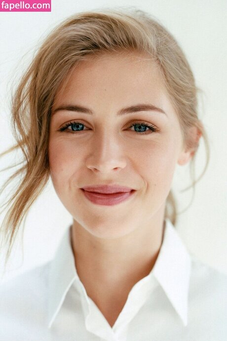 Hermione Corfield