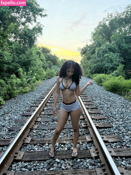 Ayatanjali  nude leaked OnlyFans photo