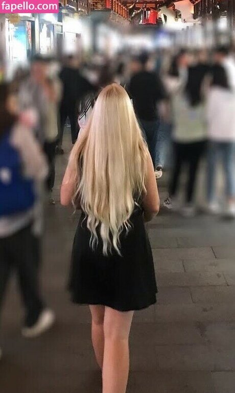 Amber Koltzow Bastick