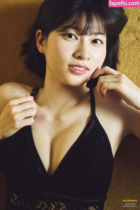 Saori Araki 