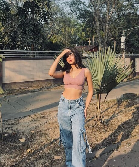 Exclusives Suhani Kapoor