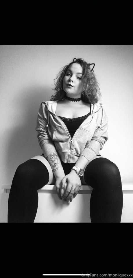 Moniiquefox