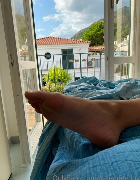 Italianfeetluv