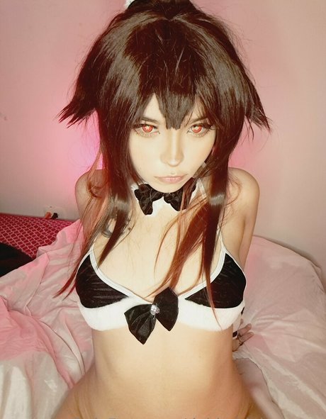 Momoiro Cosplay