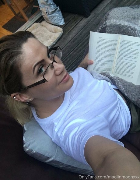 Madlinmoonxxx