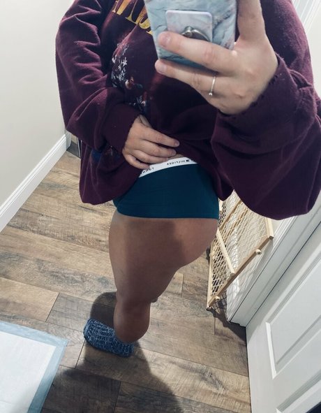 Xxxhookedonbrookefree