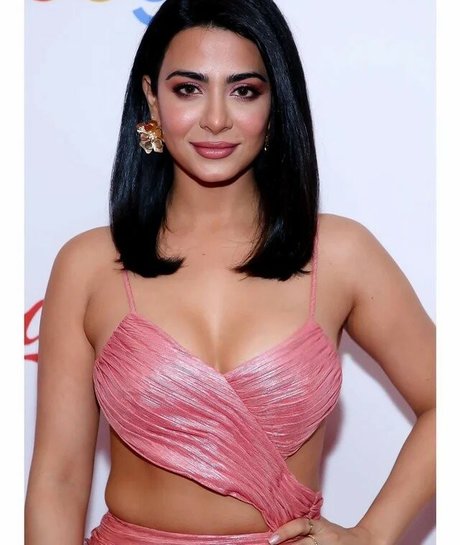 Emeraude Toubia