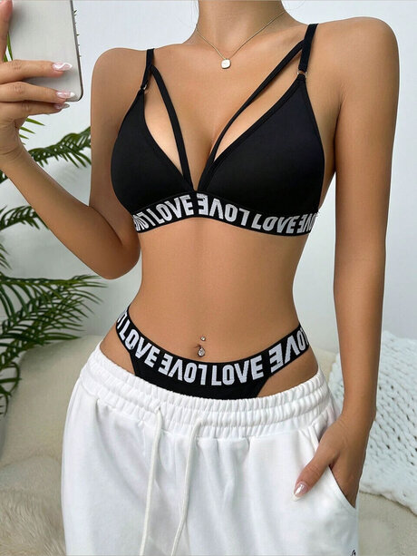 Chiara  nude leaked OnlyFans photo