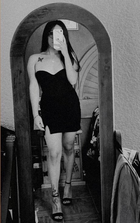 Ferdeey19  nude leaked OnlyFans photo