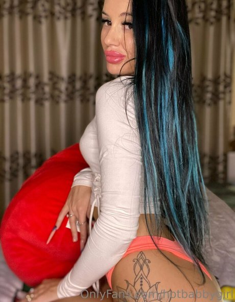 Hotbabbygirl