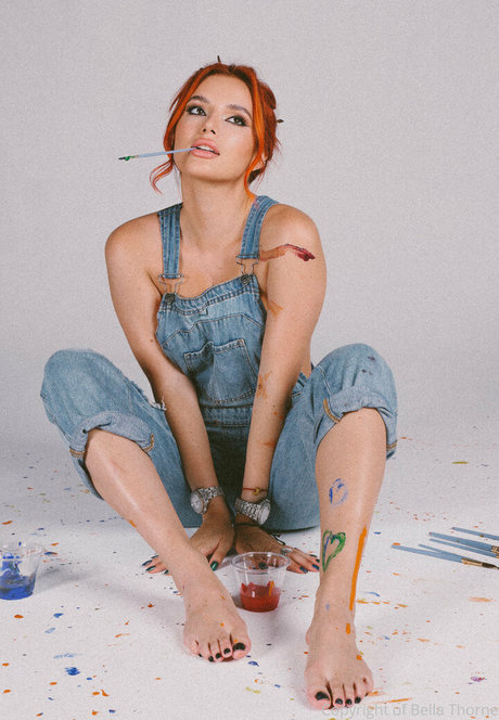 Bella Thorne