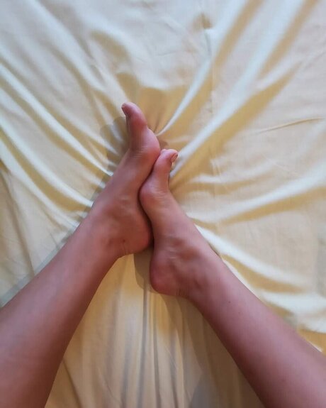 Feet Pictures