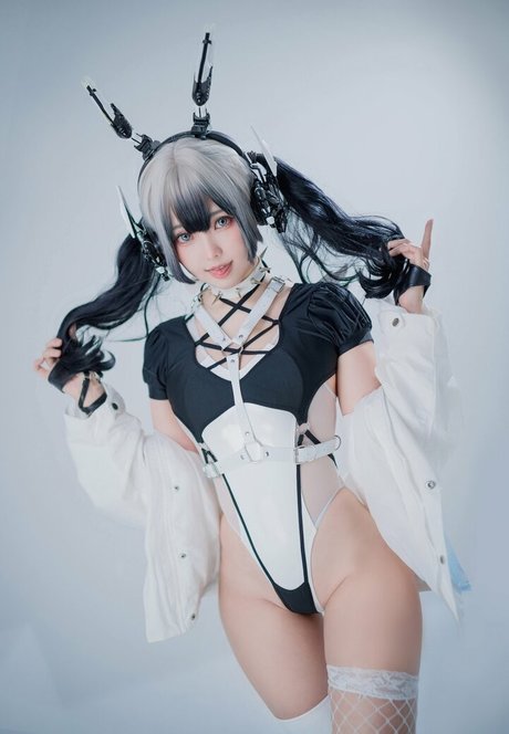 Ely Cosplay