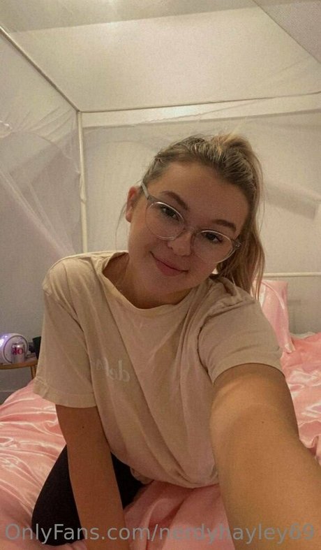 Nerdyhayley69