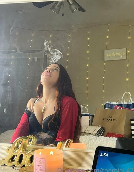 Themiaj47  nude leaked OnlyFans photo