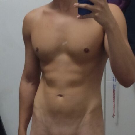 Hunkytwink  nude leaked OnlyFans photo