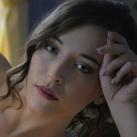 Thewanderingblueeyes