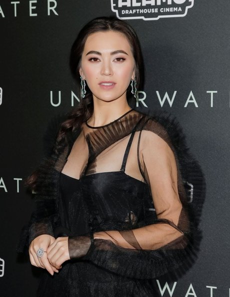 Jessica Yu Li Henwick