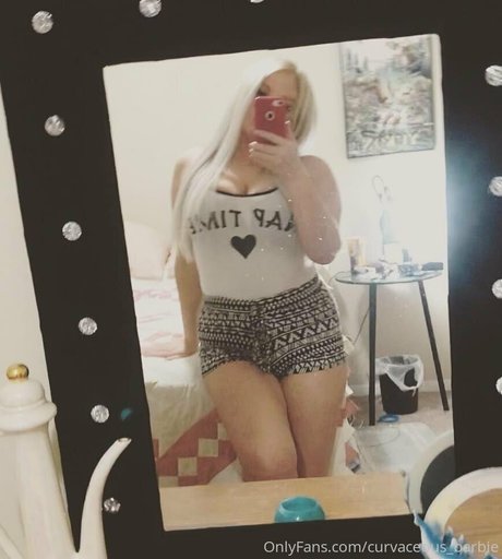 Curvaceousbarbie