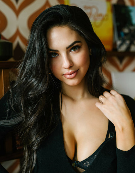 Christen Harper
