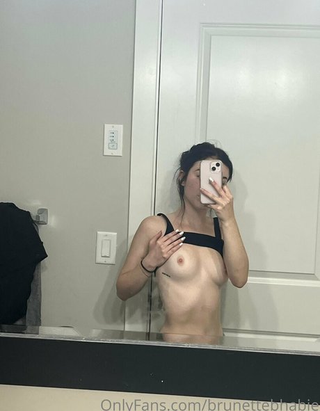 Brunettebhabie