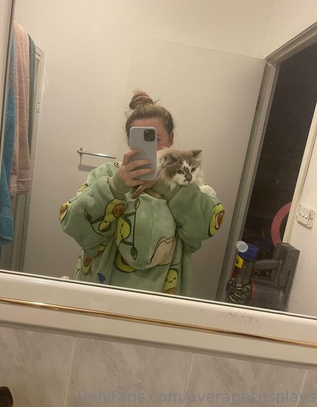 Averagecosplays