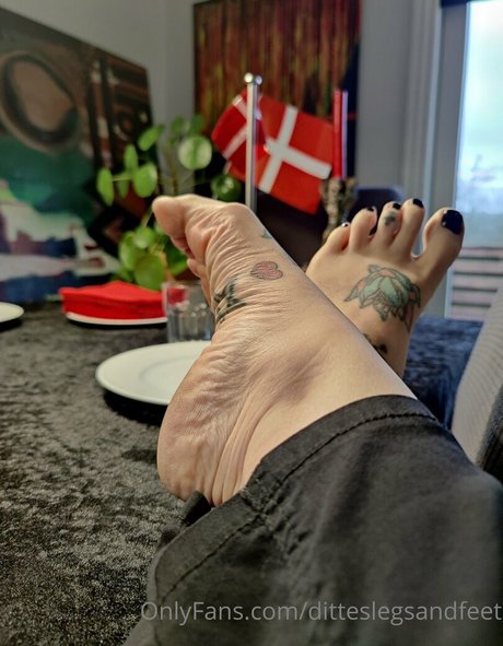 Ditteslegsandfeet
