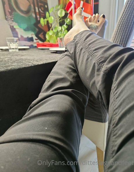 Ditteslegsandfeet