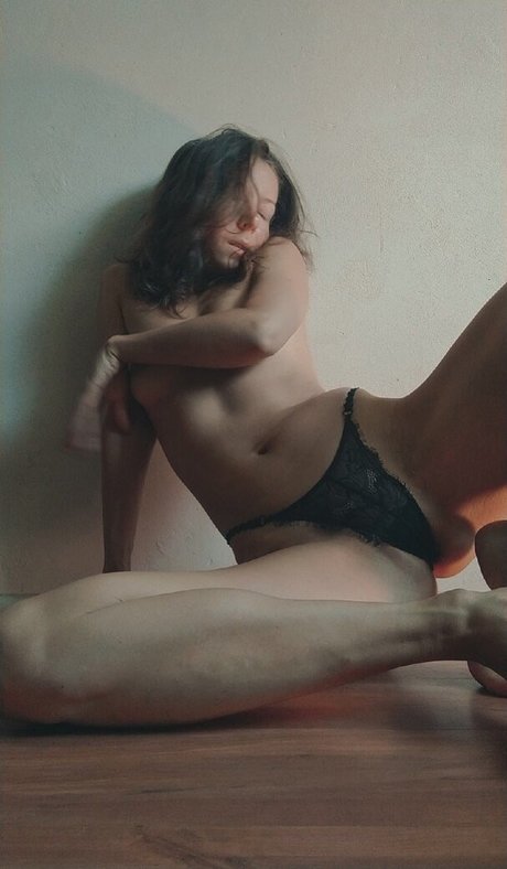 Katherine Neoromantika