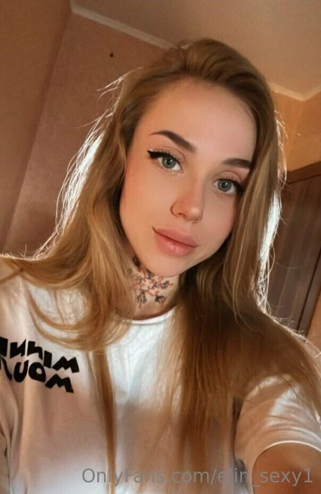 Elinsexy1