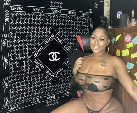 Therealchanellealicia