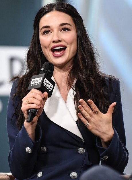 Crystal Reed