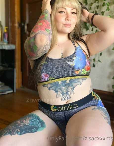 Prettypython  nude leaked OnlyFans photo