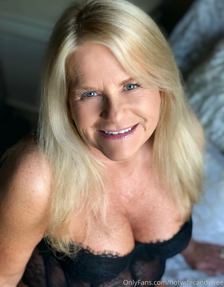 Hotwifecandyfree