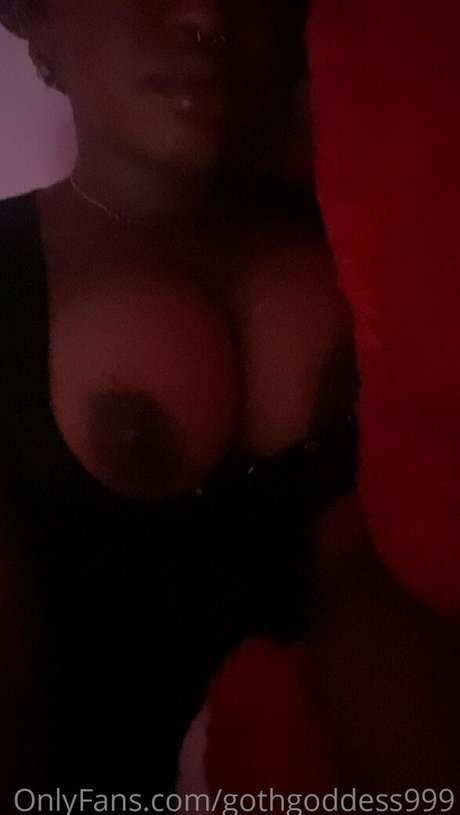 Gothgoddess999