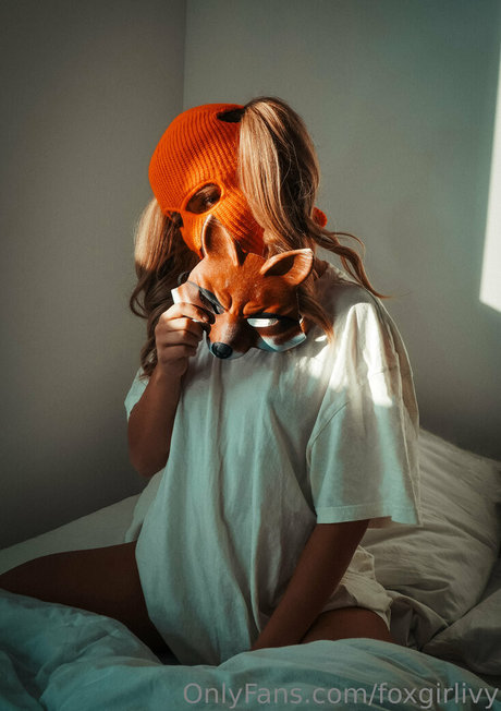 Foxgirlivy