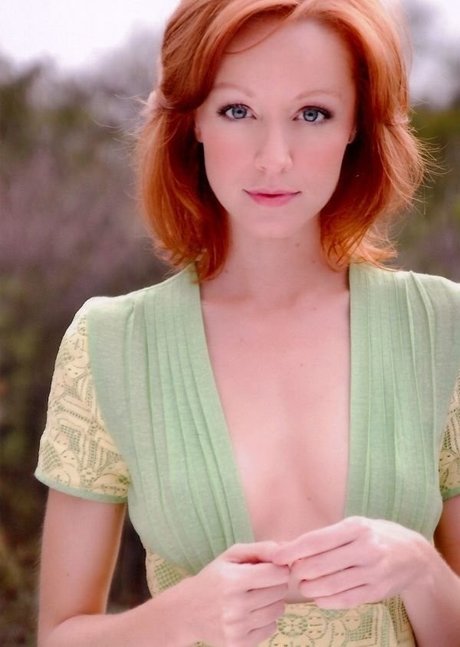 Lindy Booth