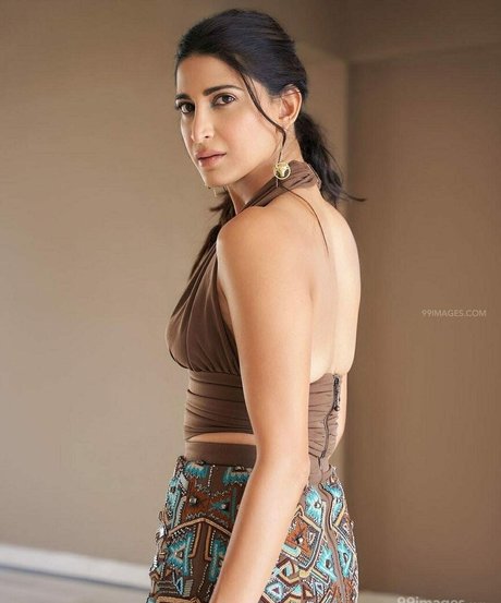 Aahana Kumra