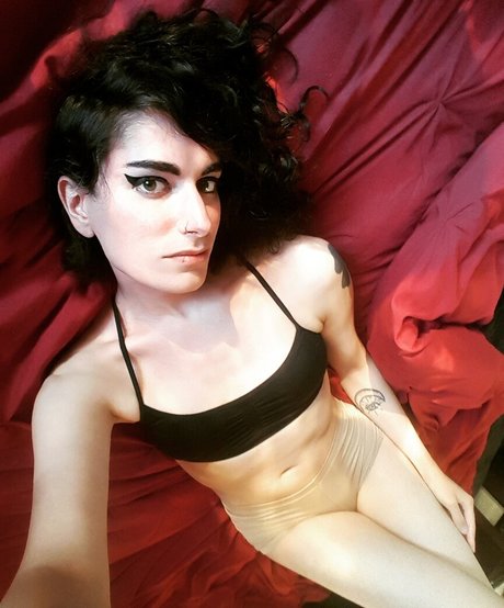 Tacticool Girlfriend