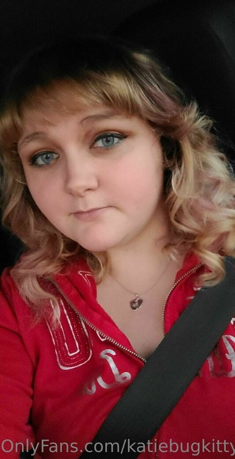 Katiebugkitty122