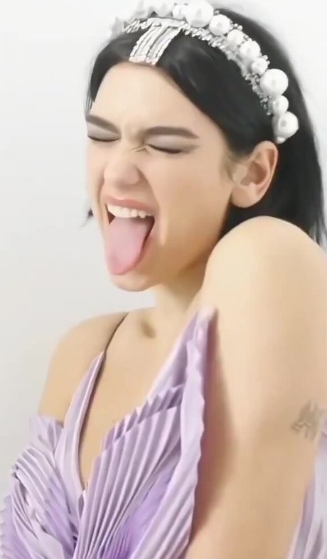 Dua Lipa