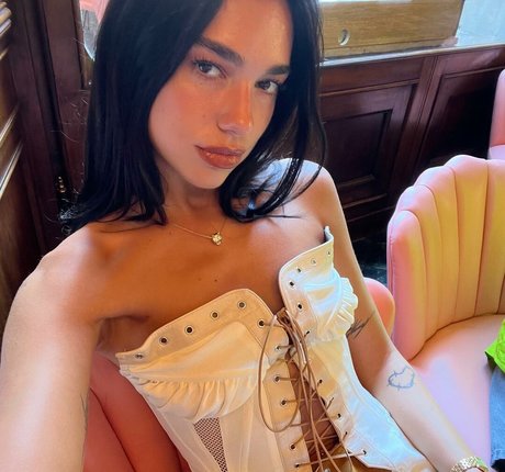 Dua Lipa