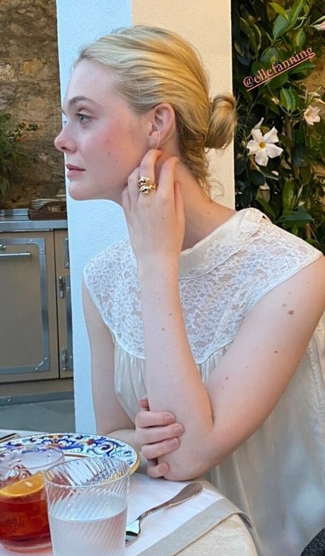 Elle Fanning
