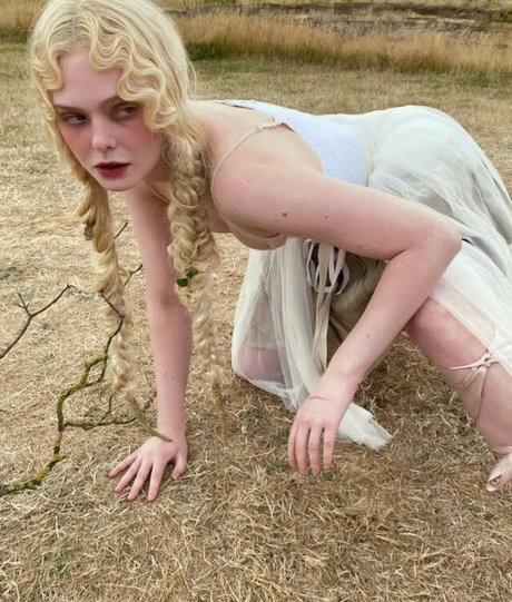 Elle Fanning
